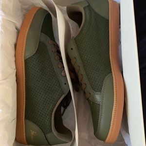 ORIGINAL PENGUIN BRAYLON SNEAKER / Size 9.5 US